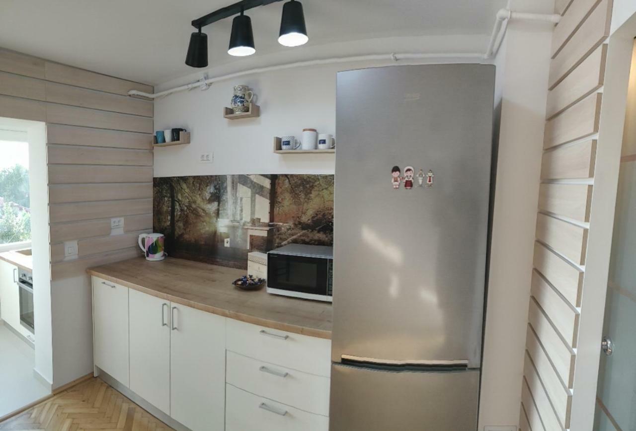 Modern And Cozy Apartment Piteşti Exteriér fotografie